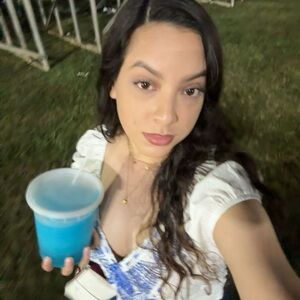 Meet your Posher, Nati